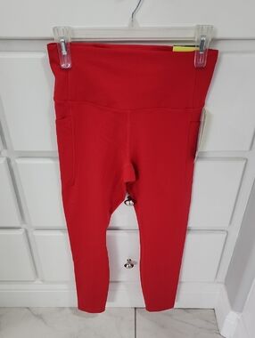 NWT All In Motion Dynamic Flex 7/8 Red High-Rise Leggings Medium